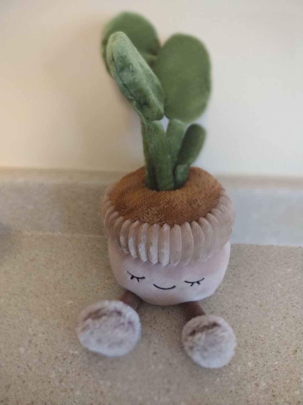 Greenhouse by Russ 12 Inch Plush Stuffed Anthropomorphic Succulent Plant Toy